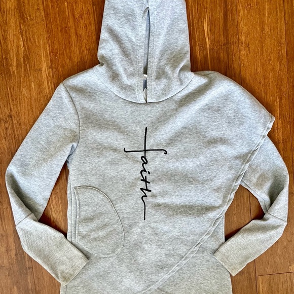 Hoodie Sweatshirt Faith Print Gray Christian Athletic Wear Cozywear Athleisure S - Picture 6 of 9